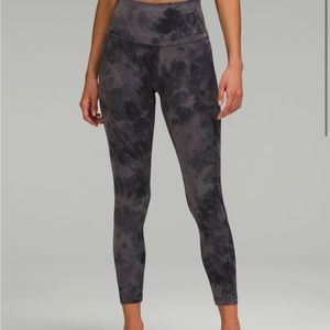 ‼️LULULEMON HIGH RISE ALIGN- DIAMOND 💎 DYE